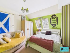 Bedroom- click for photo gallery